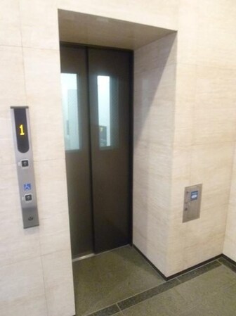 ラクアスレジデンス東新宿の物件内観写真